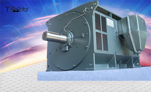 Seri Y 10KV 6000kw Kandang Tupai Motor Listrik Tegangan Tinggi Efisiensi 94,5%